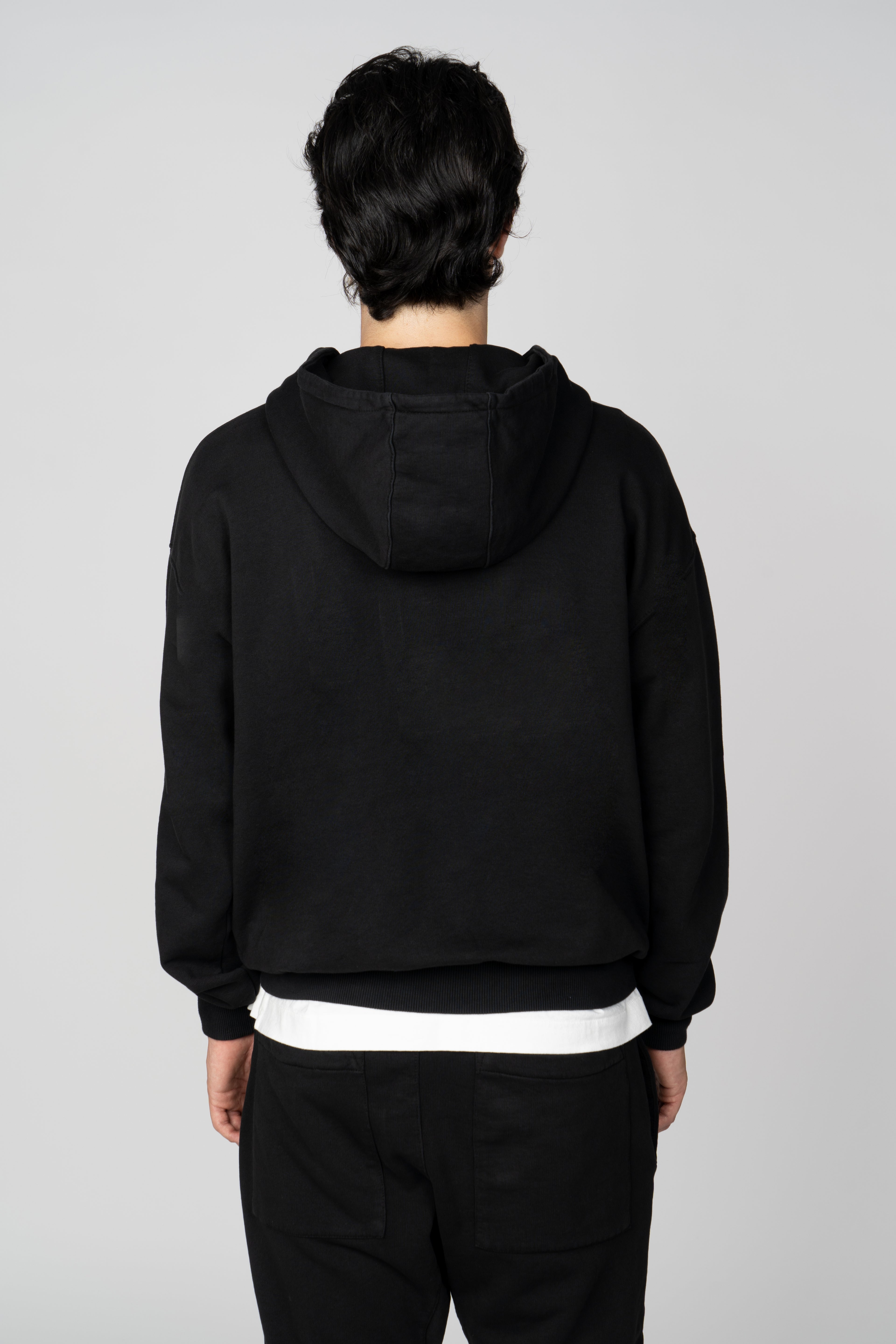 Hooded Quarter Zip Sweatshirt in Nero