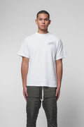 Regular Fit T Shirt in Bianco, Tag print logo