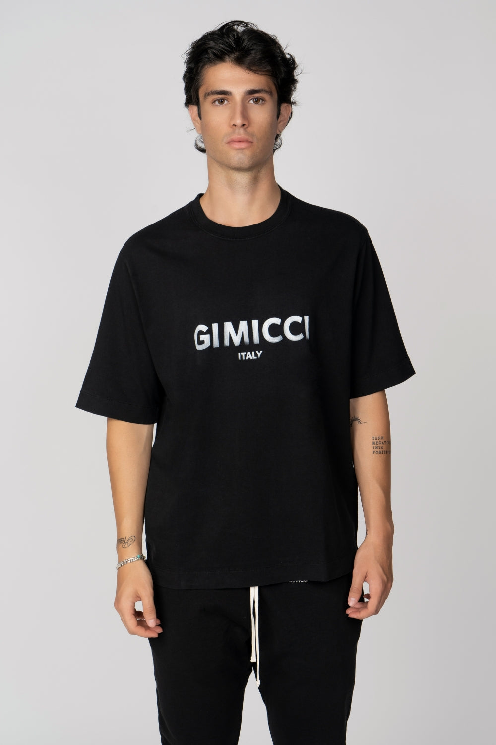Oversize Fit, Large Logo T Shirt, Nero